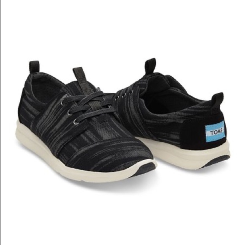 TOMS Black Brushed Woven Del Rey Sneaker Women 8